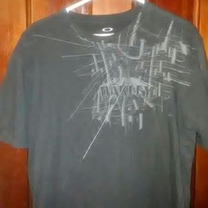 Oakley Men's T-shirt